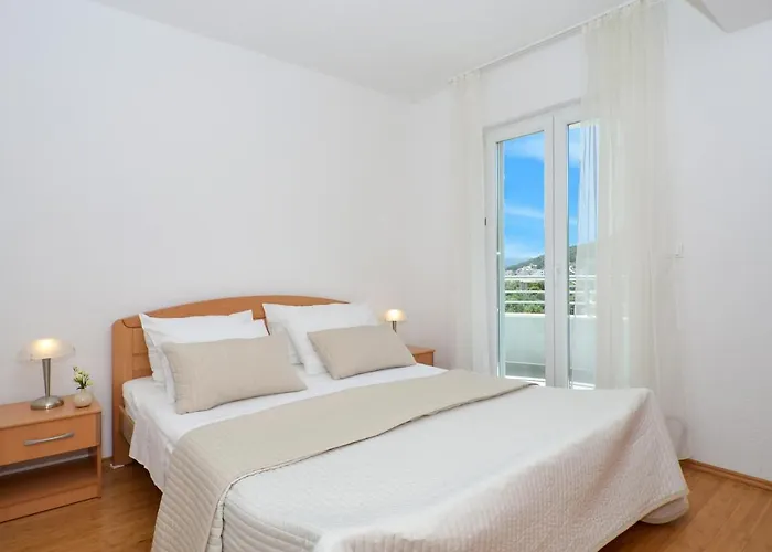 Vrania * Seget Vranjica