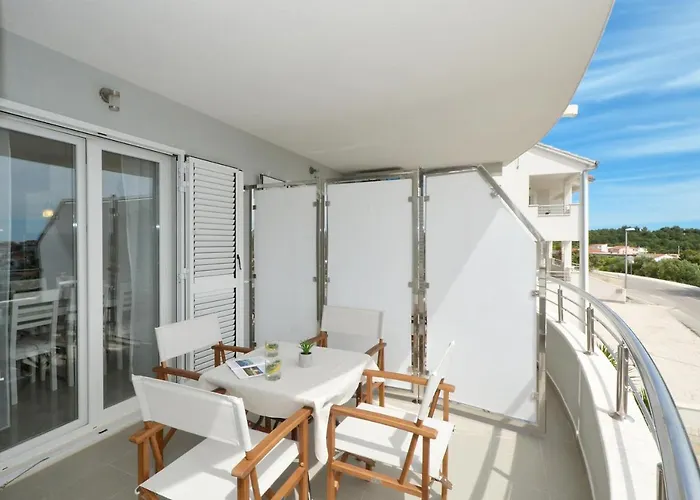 Vrania * Seget Vranjica