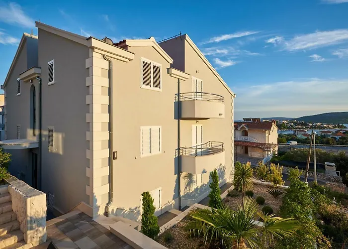 Vrania * Seget Vranjica